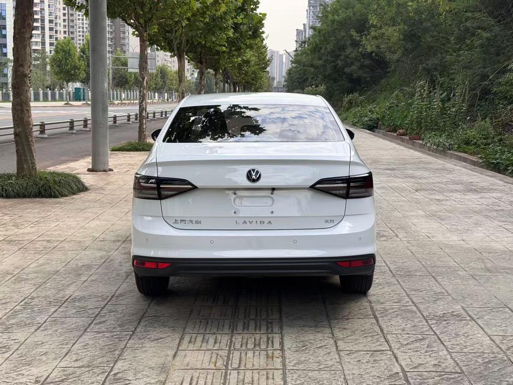 Volkswagen Lavida 2026 #4 Volkswagen Lavida 2026 car image #4