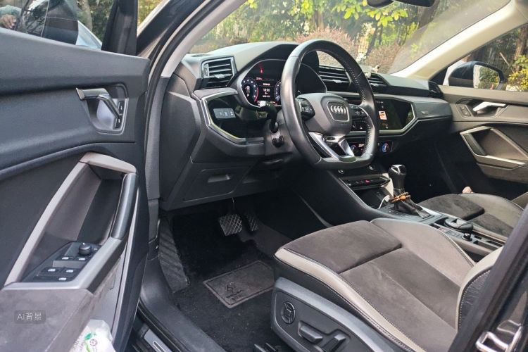 Audi Q3 2019 #18 Audi Q3 2019 car image #18