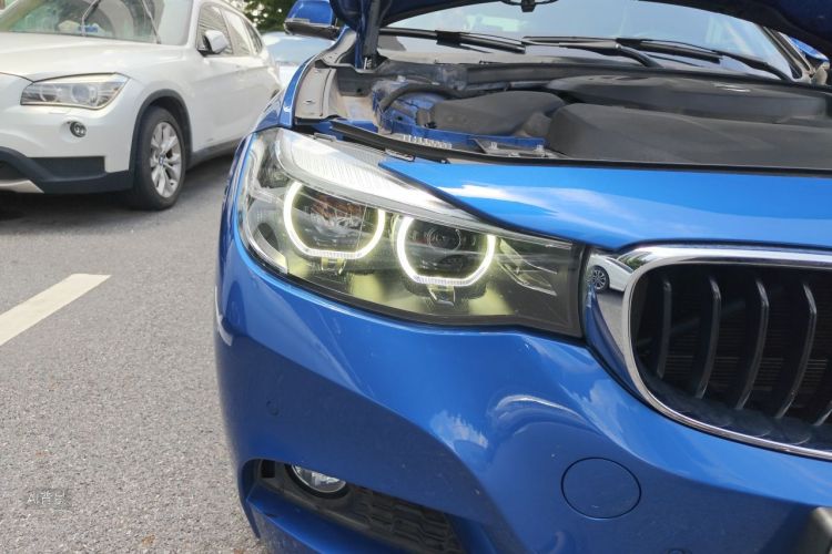 BMW 3 Series GT 2019 car image #8