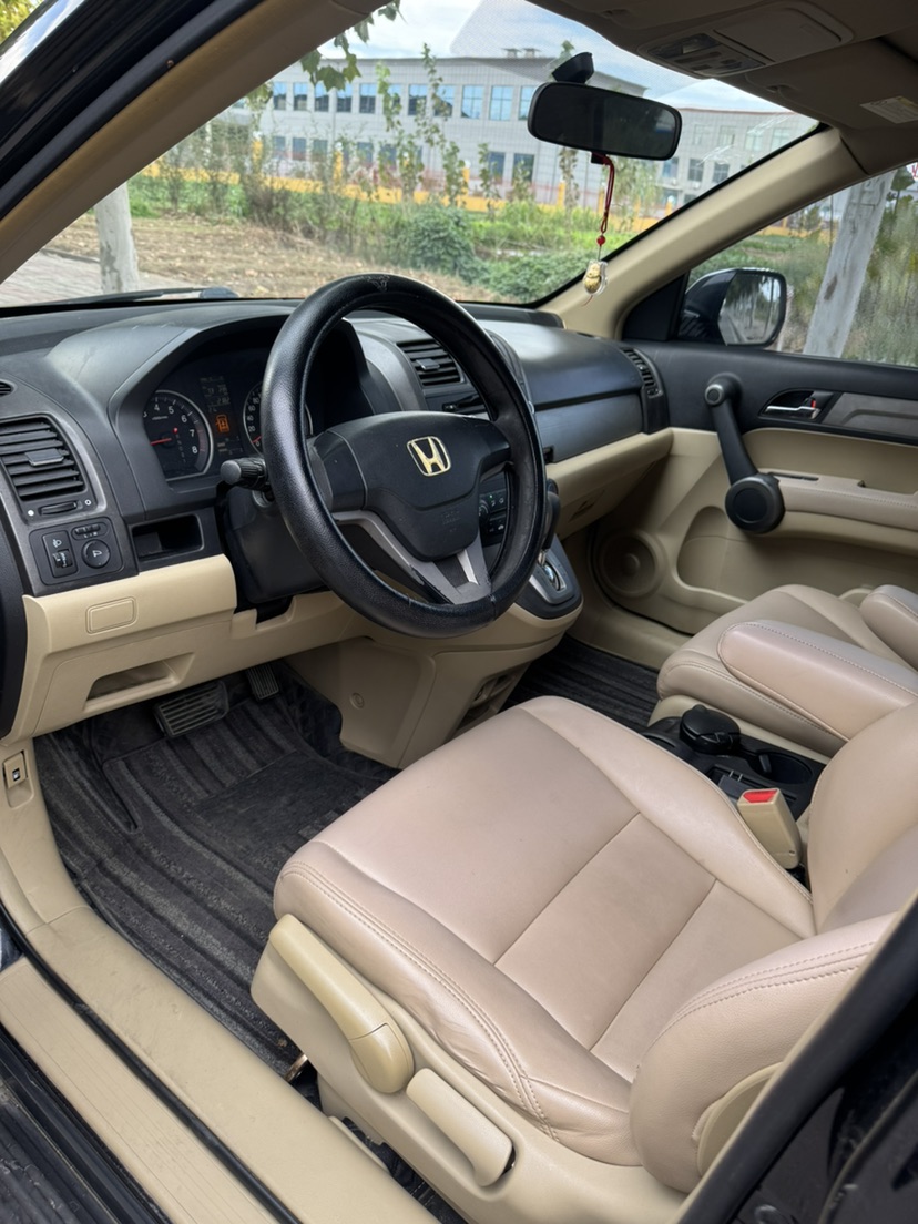 Honda CR-V 2011 #4 Honda CR-V 2011 صورة سيارة #4