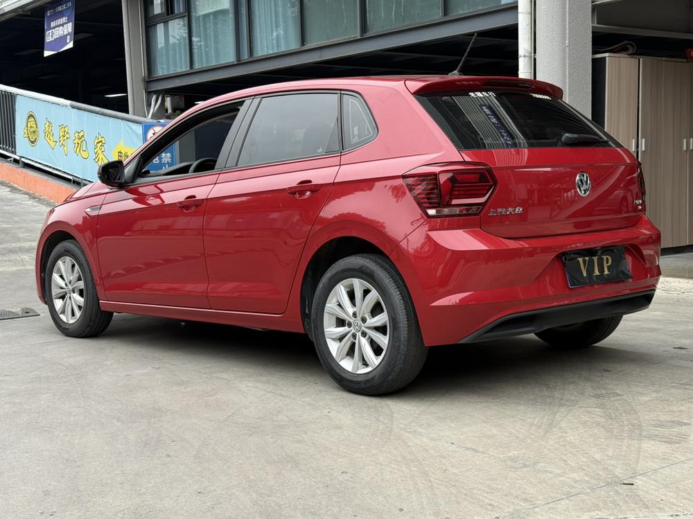 Volkswagen Polo 2020 car image #3