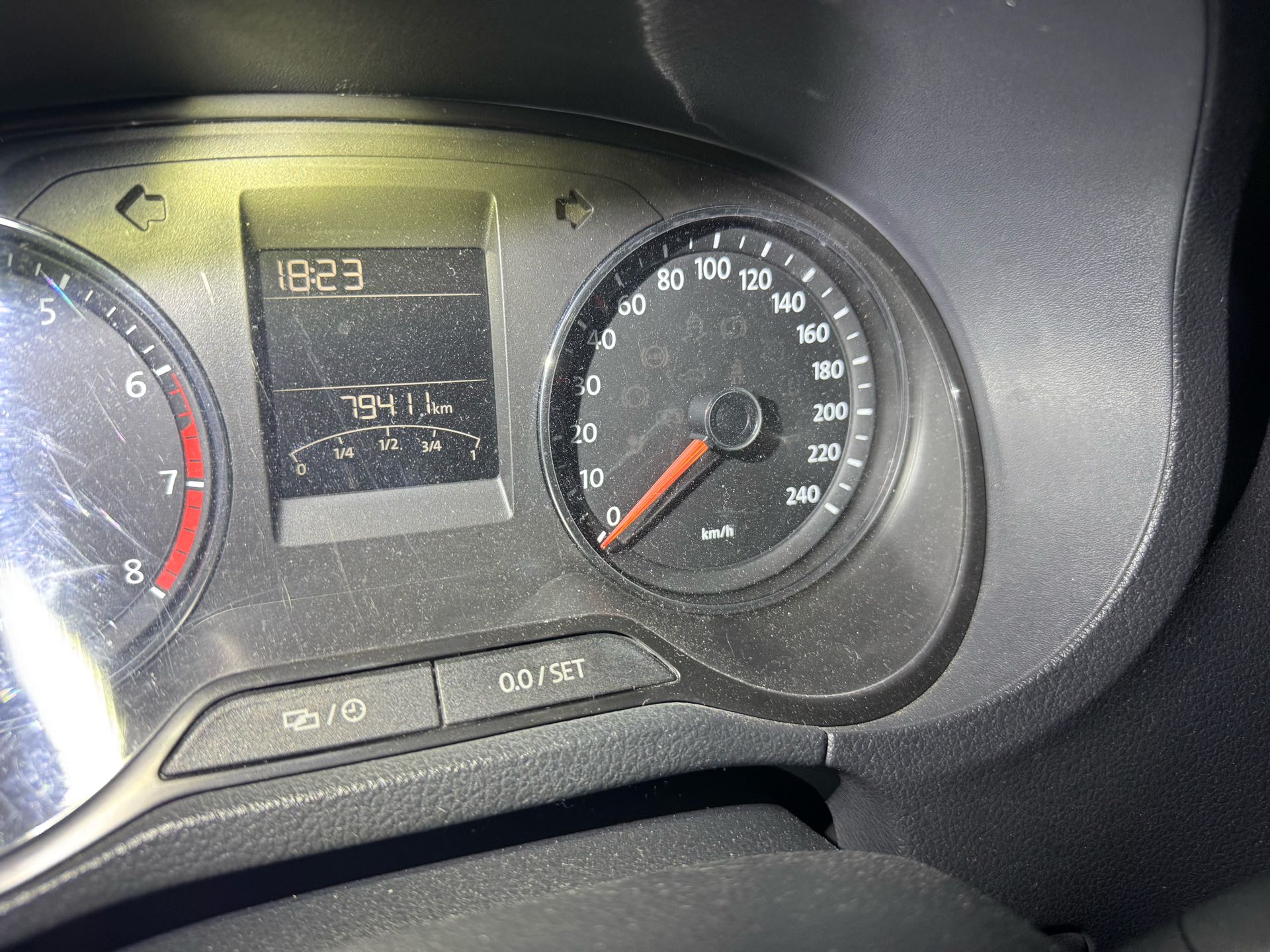Volkswagen Polo 2015 car image #7