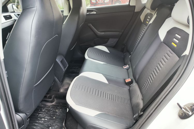 Volkswagen Polo 2019 #13 Volkswagen Polo 2019 car image #13