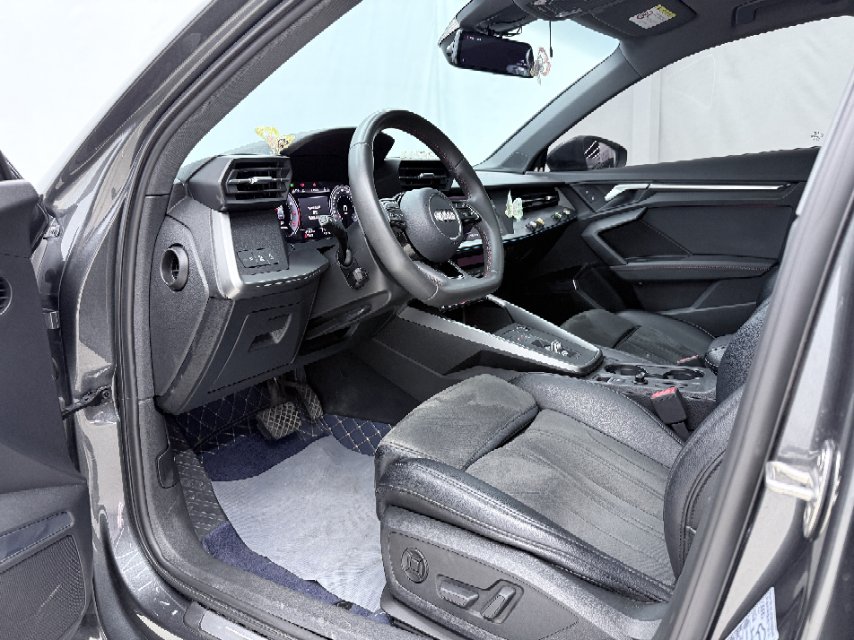 Audi A3 2021 car image #5