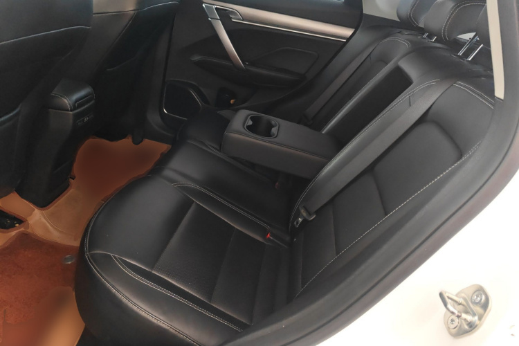 GEELY Coolray 2020 #17 GEELY Coolray 2020 car image #17