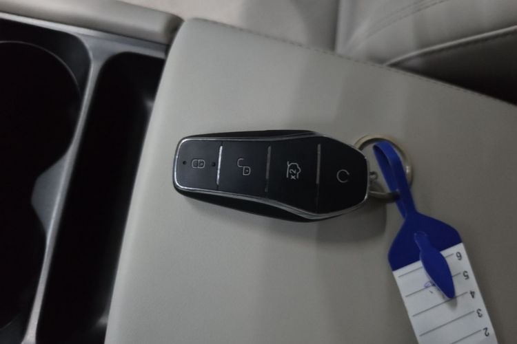 BYD YuanUP 2024 #9 BYD YuanUP 2024 car image #9