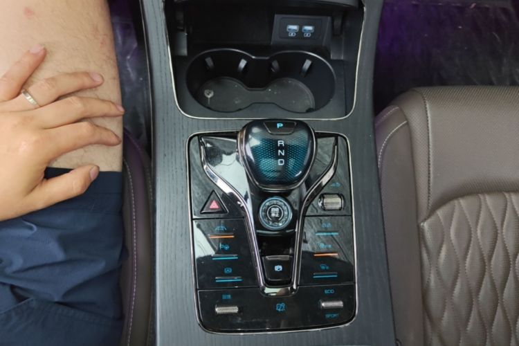BYD Han 2021 car image #14