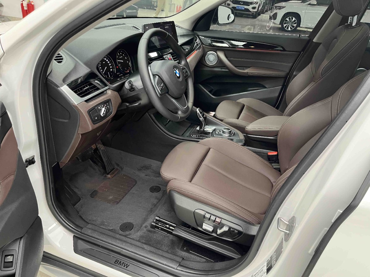 BMW X1 2022 #2 BMW X1 2022 car image #2