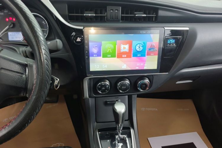 Toyota Corolla 2018 #13 Toyota Corolla 2018 car image #13