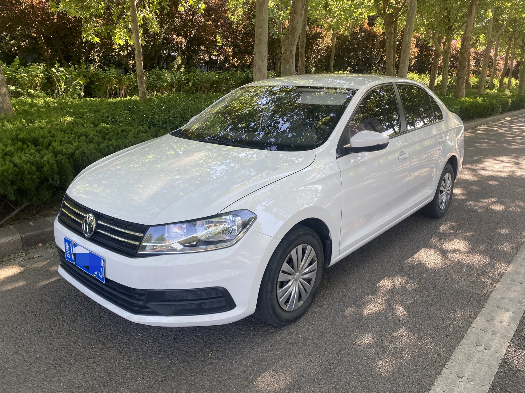 Volkswagen Santana 2022 car image 