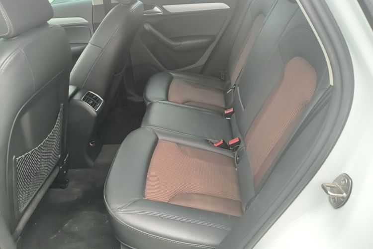 Audi Q3 2019 #13 Audi Q3 2019 car image #13