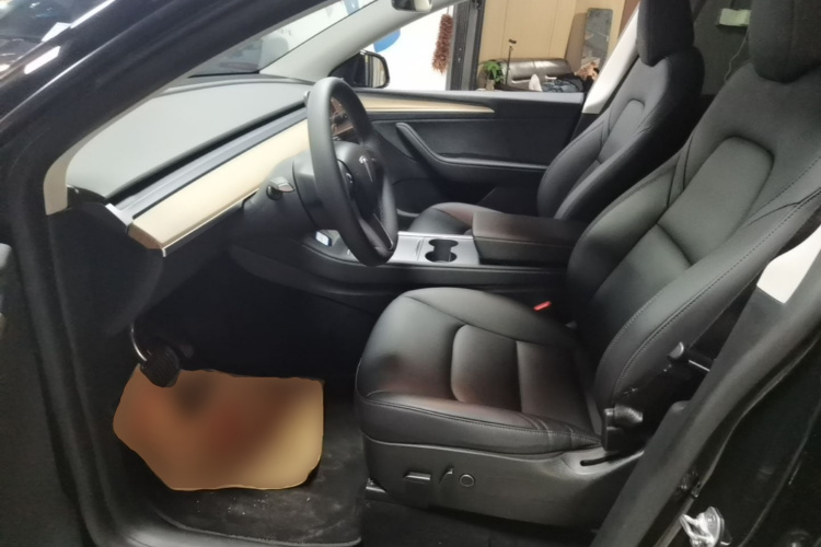 Tesla Model Y 2022 #15 Tesla Model Y 2022 car image #15