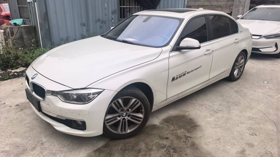 BMW 3 Series 2016 汽车图片 