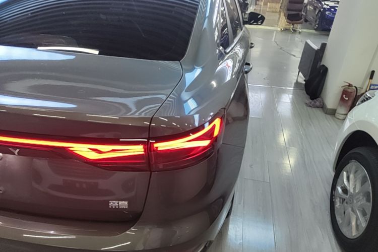 GEELY Emgrand 2023 #8 GEELY Emgrand 2023 car image #8
