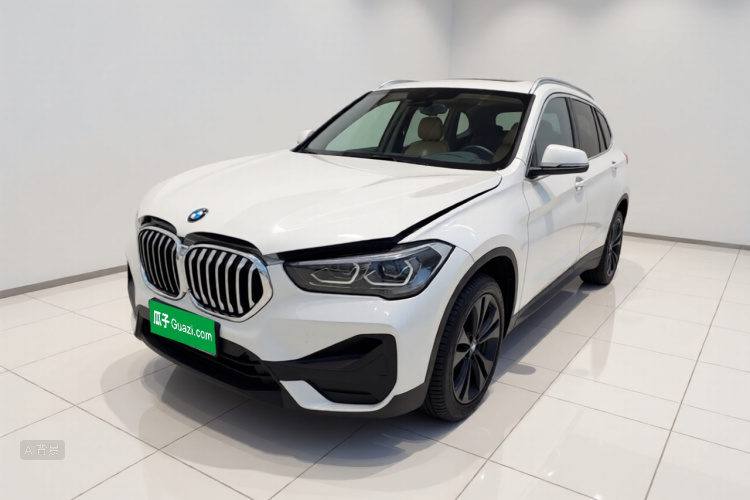 BMW X1 2020 car image #2