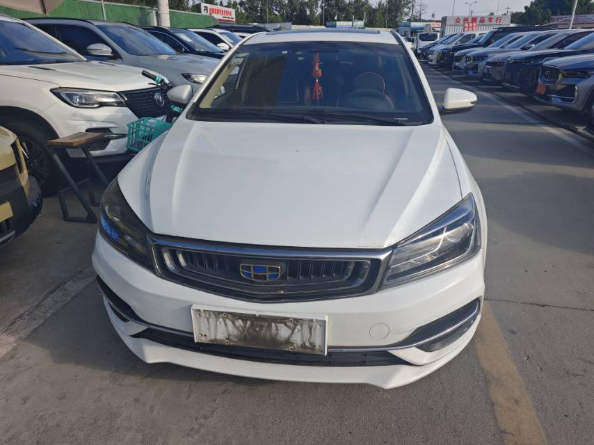 GEELY Emgrand 2018 #8 GEELY Emgrand 2018 car image #8