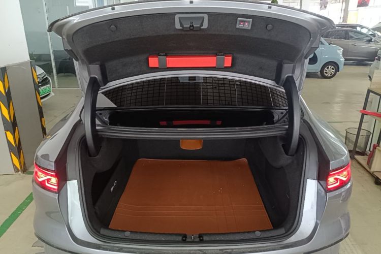 BYD Han 2022 car image #19