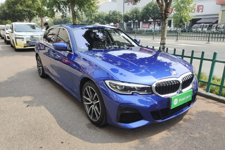 BMW 3 Series 2020 car image #4