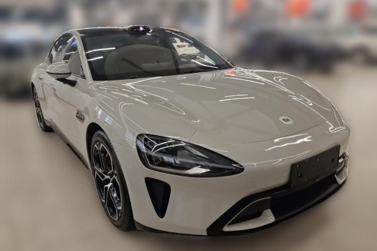 MI SU7 2025 image de voiture #4