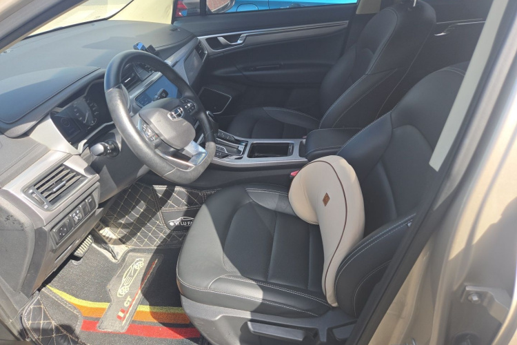 GEELY Emgrand GS 2019 car image #15