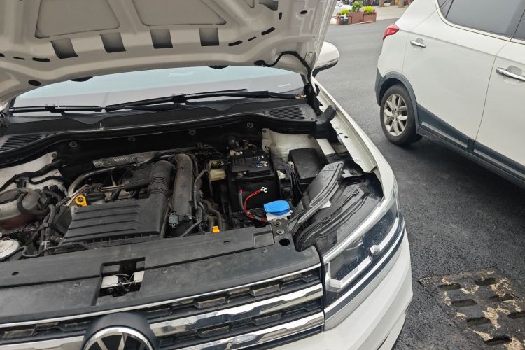 Volkswagen Tharu 2022 imagen de coche #29