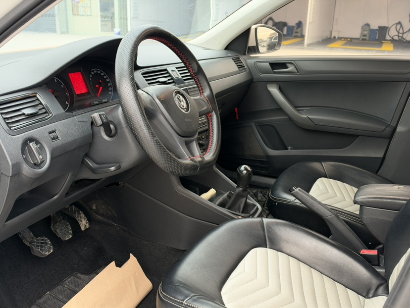 Volkswagen Santana 2019 #4 Volkswagen Santana 2019 car image #4