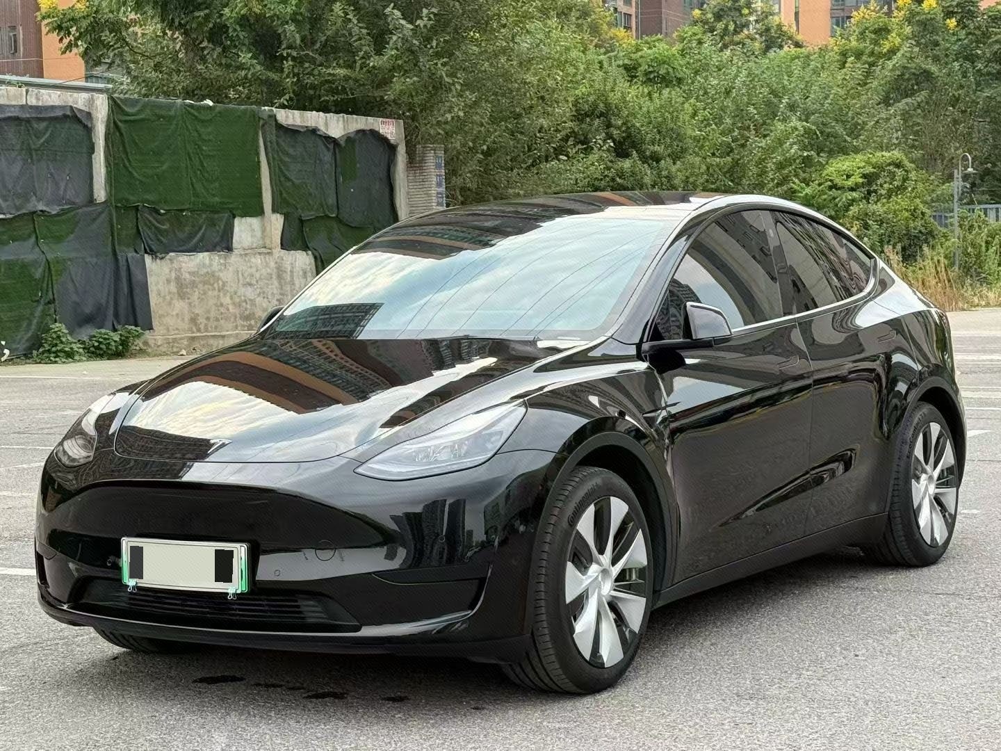 Tesla Model Y 2022 Tesla Model Y 2022 car image