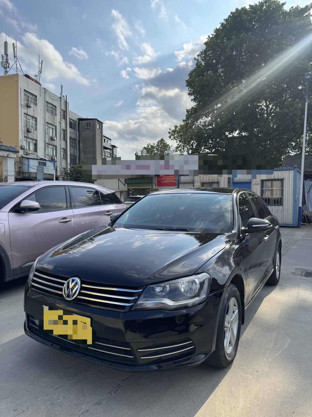 Volkswagen Bora 2015 car image 