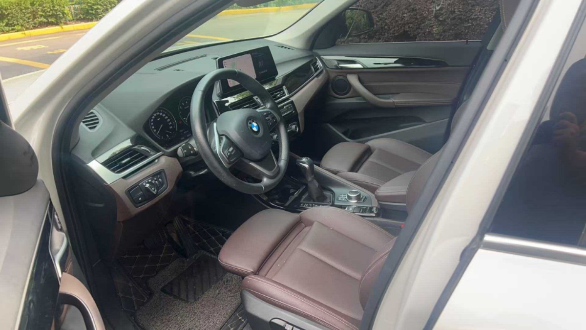 BMW X1 New Energy 2020 #4 BMW X1 New Energy 2020 car image #4