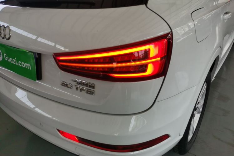 Audi Q3 2018 #8 Audi Q3 2018 car image #8
