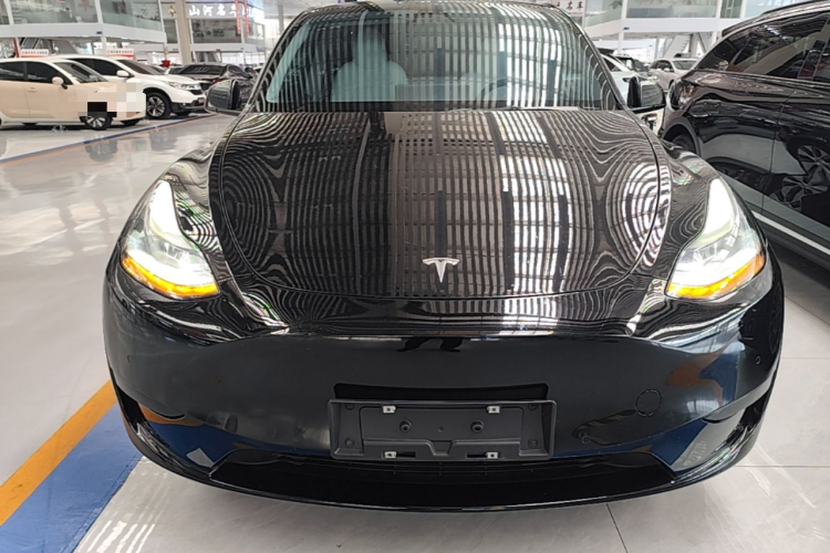 Tesla Model Y 2022 #3 Tesla Model Y 2022 immagine di auto #3