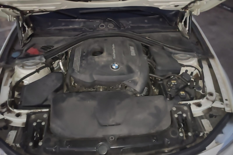 BMW 3 Series 2017 #22 BMW 3 Series 2017 car image #22