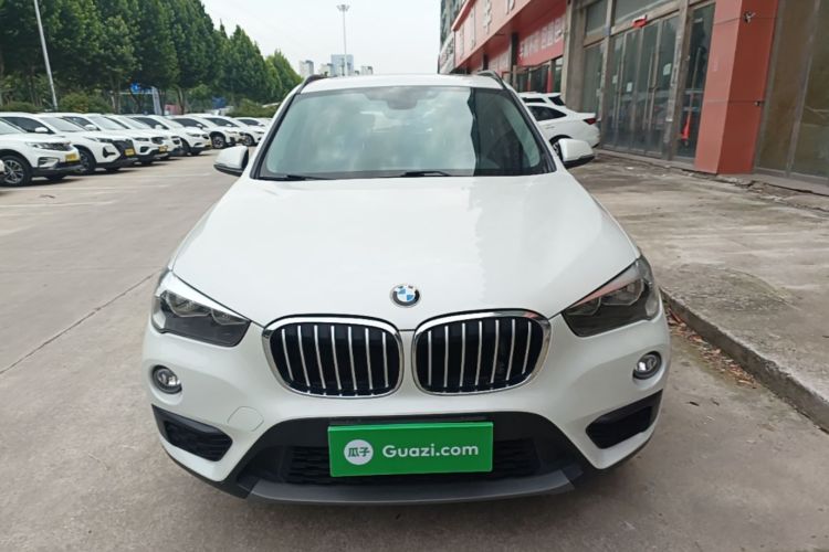 BMW X1 2019 #3 BMW X1 2019 car image #3