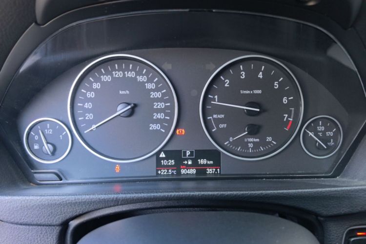 BMW 3 Series 2016 #12 BMW 3 Series 2016 car image #12