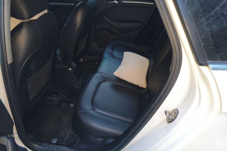 Audi A3 2020 car image #19