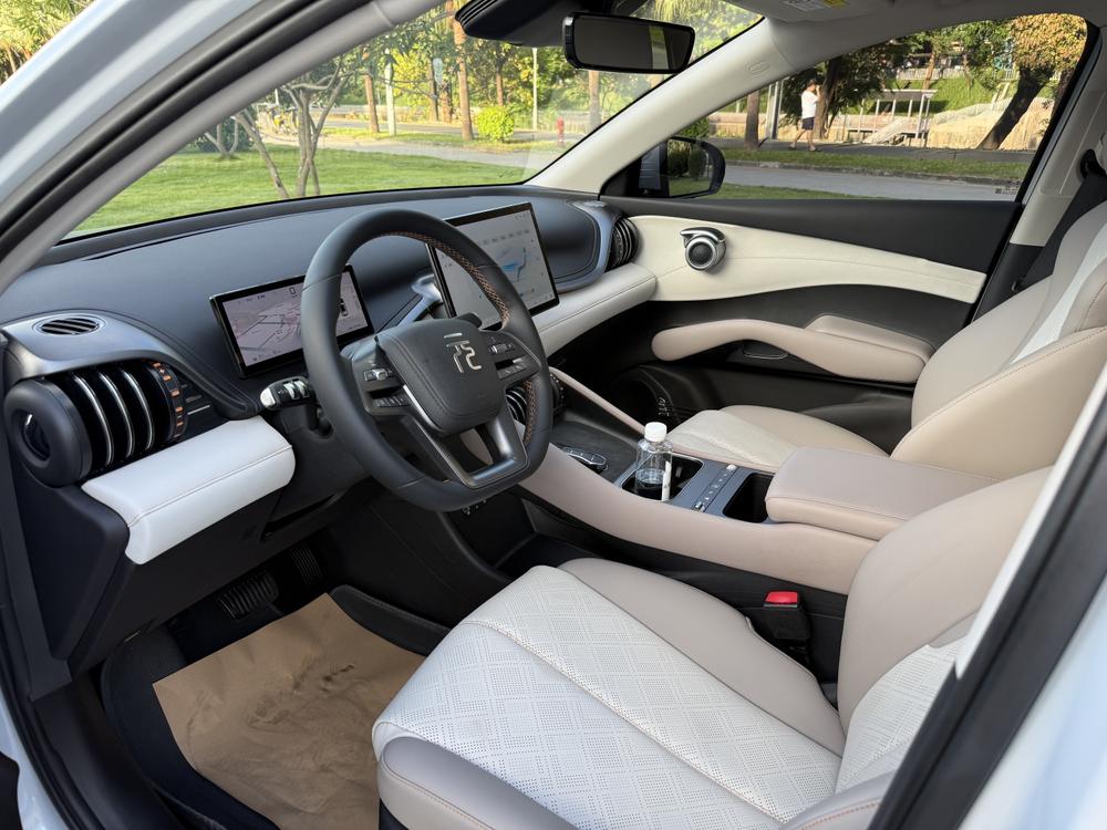 BYD Yuan Plus 2025 immagine di auto #10