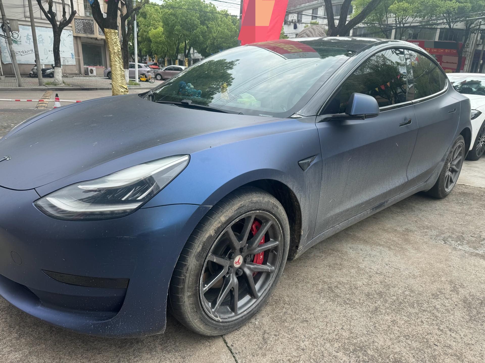 Tesla Model 3 2021 car image 