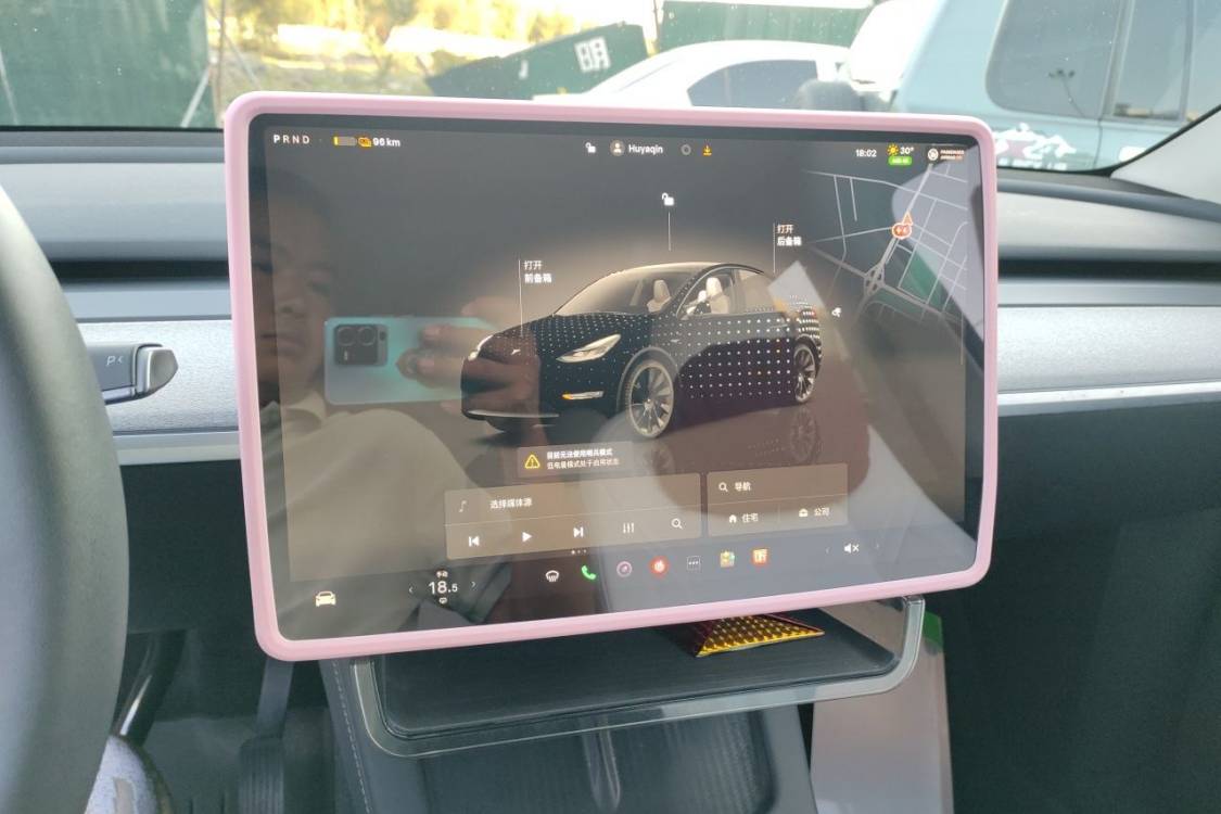 Tesla Model Y 2024 #24 Tesla Model Y 2024 car image #24