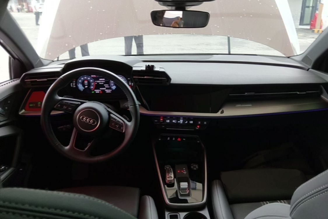 Audi A3 2024 immagine di auto #10