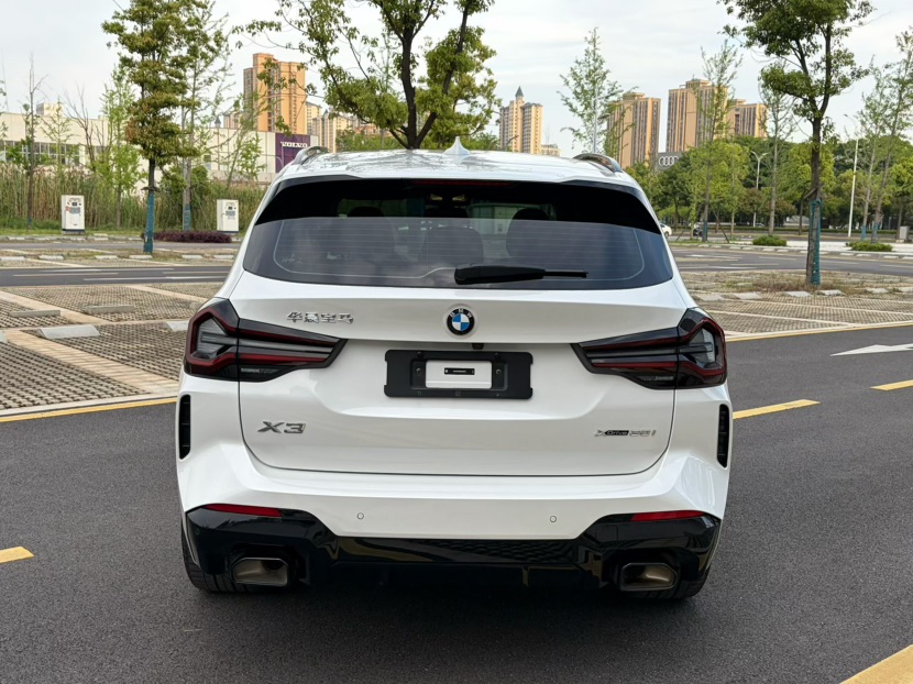 BMW X3 2023 #8 BMW X3 2023 immagine di auto #8