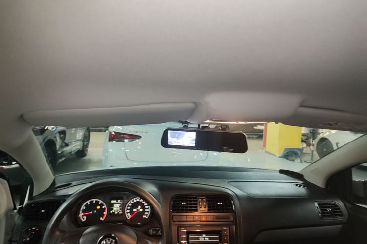 Volkswagen Polo 2017 #20 Volkswagen Polo 2017 car image #20