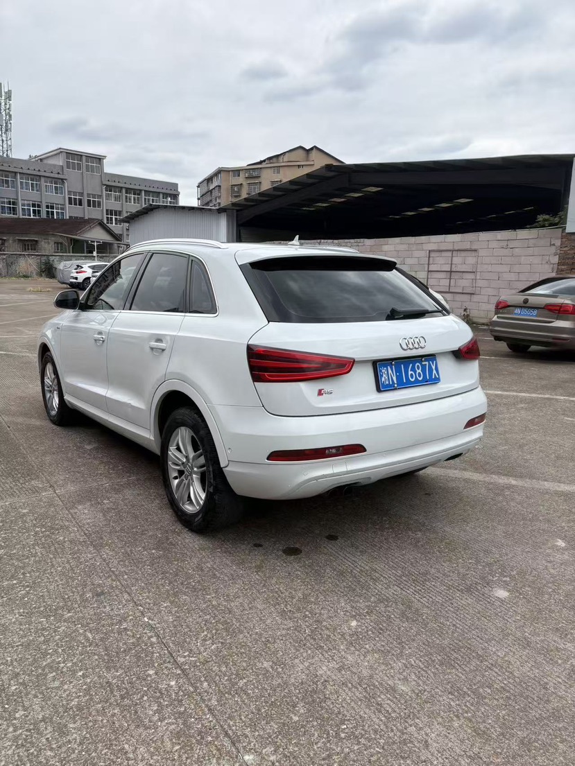 Audi Q3 (Imported) 2012 car image #7