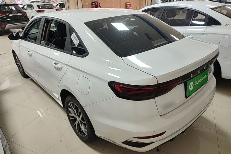 GEELY Emgrand 2025 car image #5
