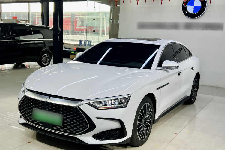 BYD Han 2023 car image #2