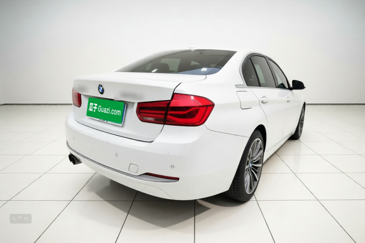 BMW 3 Series 2019 car image #7