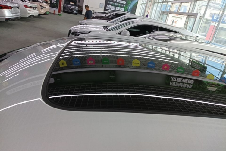 Audi Q3 2020 car image #25