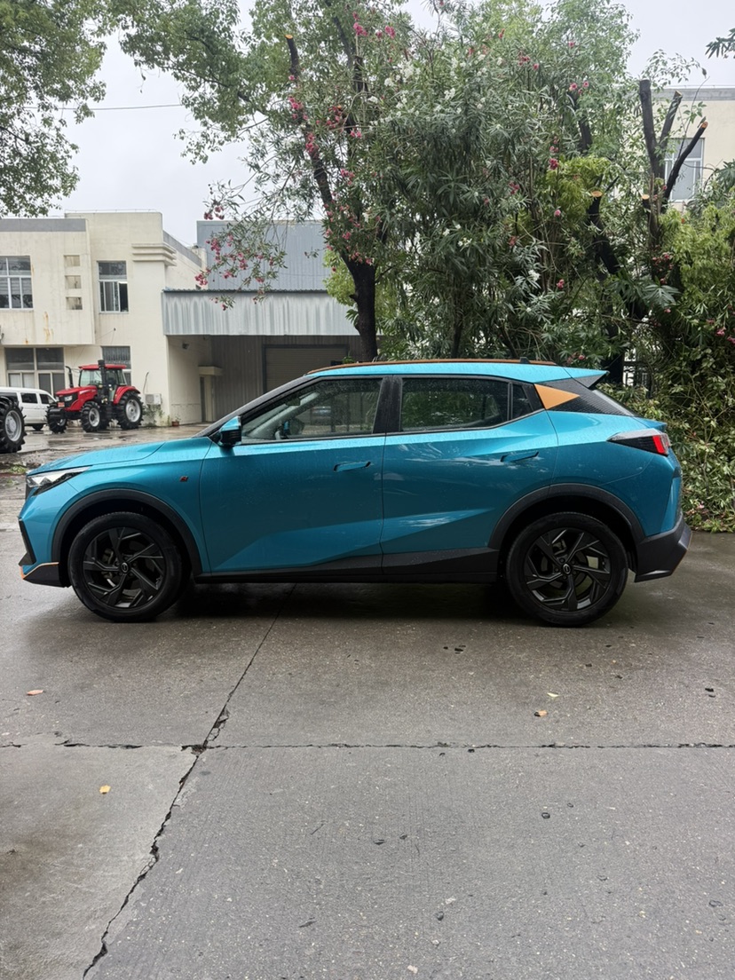 GAC Trumpchi GS3 2023 изображение автомобиля #4