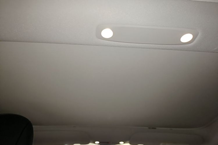 Tesla Model 3 2021 #18 Tesla Model 3 2021 car image #18