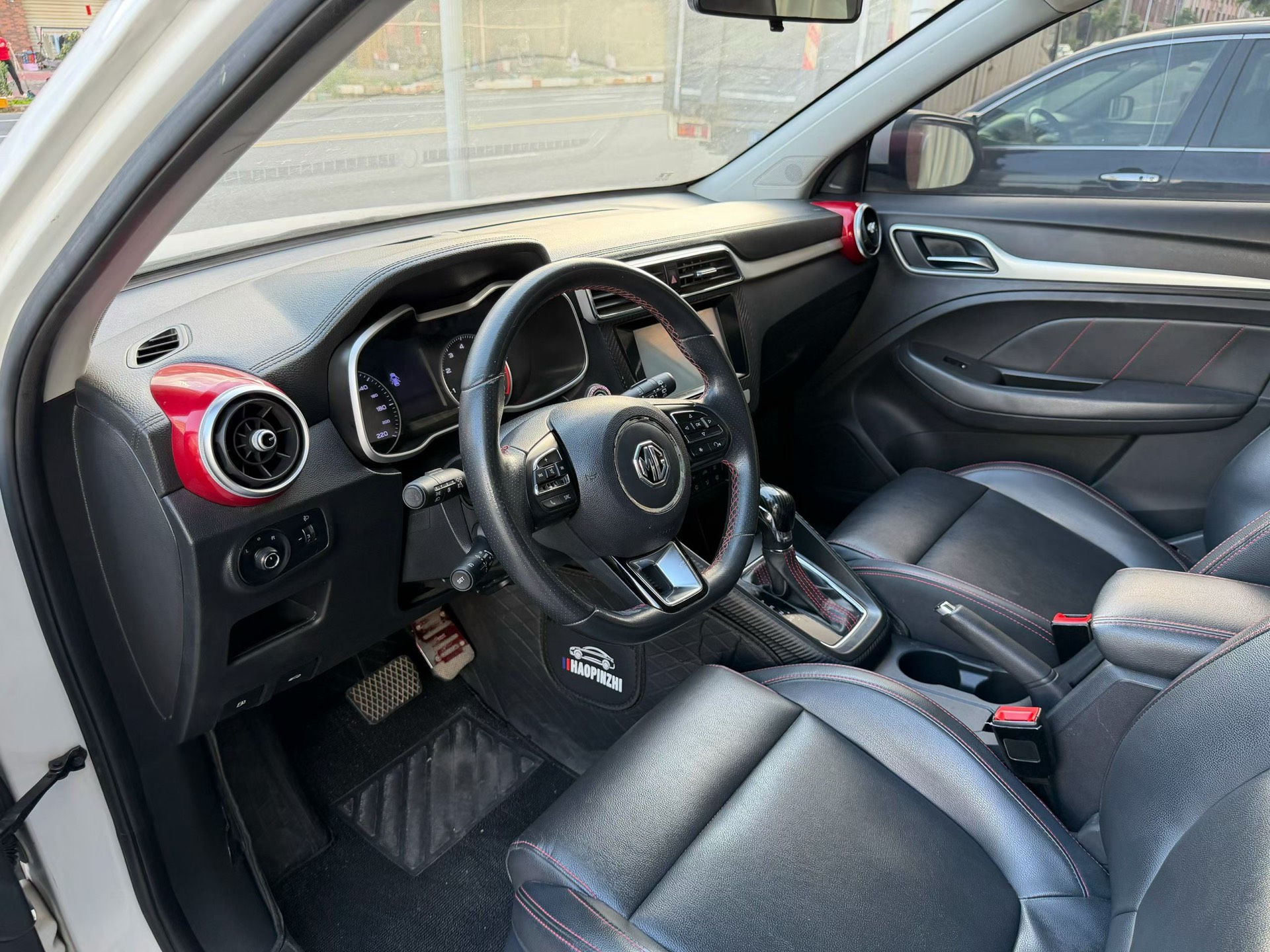MG ZS 2017 #2 MG ZS 2017 car image #2