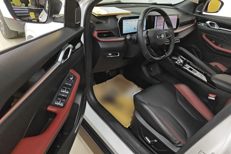 GEELY Coolray 2022 immagine di auto #12
